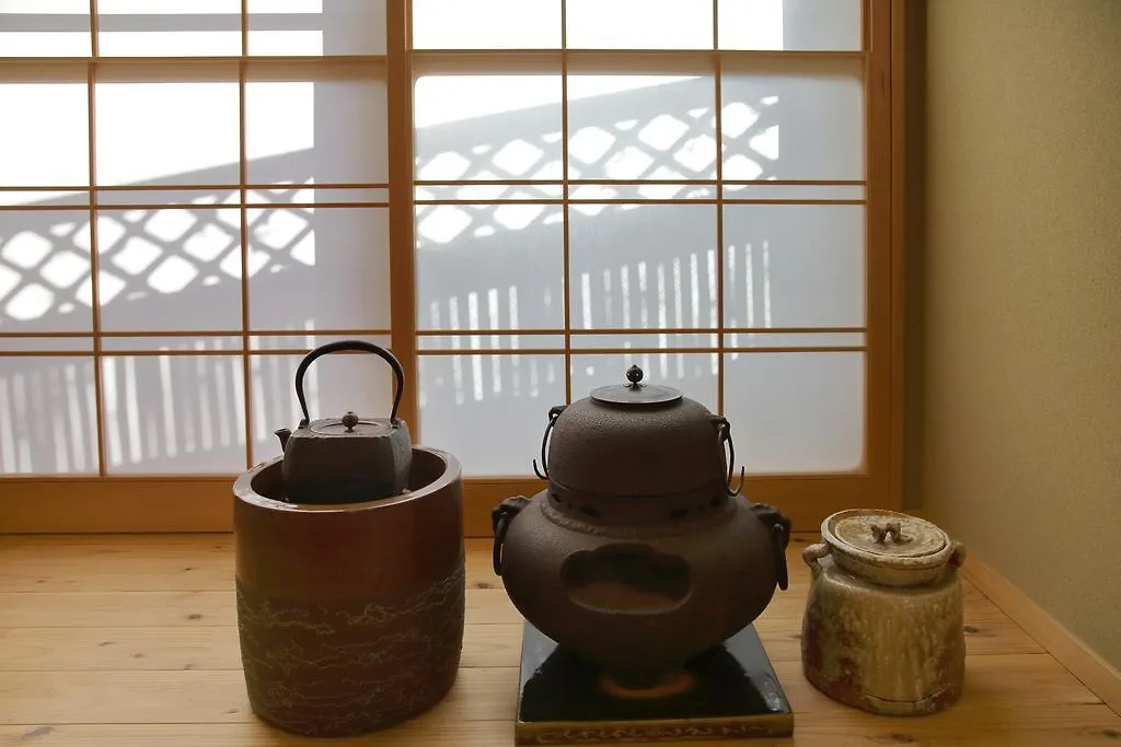 Holiday House Ayu 교토 펜션